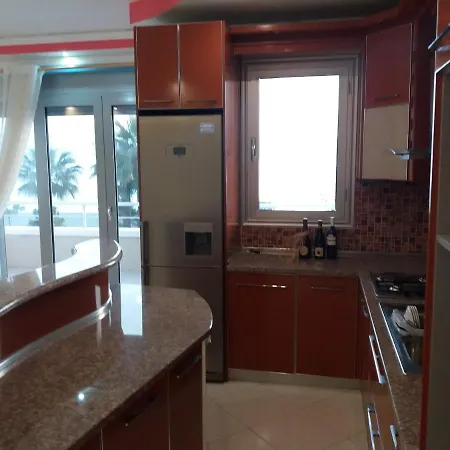 アパート Seafront Luxury 150 Meter Secured Parking Vlorë