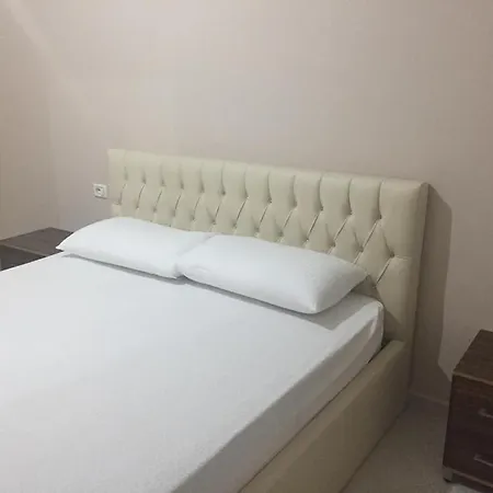 Seafront Luxury 150 Meter Secured Parking * Vlorë